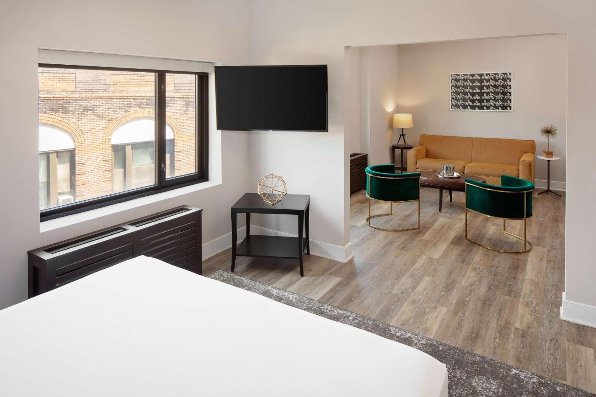 Watt Hotel Tapestry Collection By Hilton Rahway Exterior photo